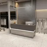 Modern Commercial Reception Desk for Retail Stores - Maoters thumbnail 3