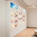 Beauty Salon Lacquer Cosmetic Display Cabinet thumbnail 3