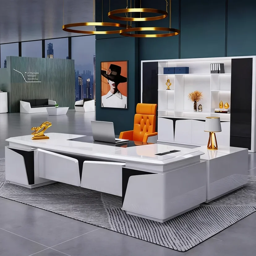 Innovative Lacquered Executive Desk - Maoters