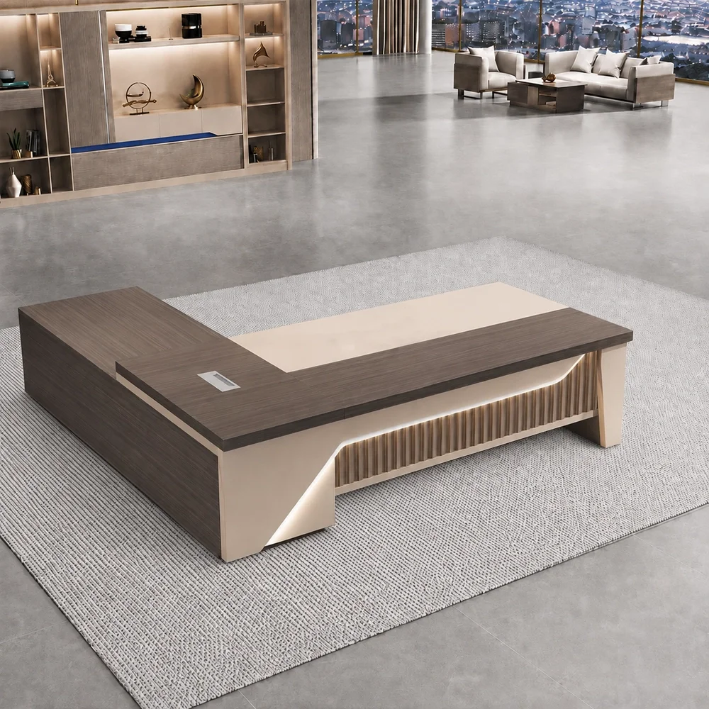 Elegant Luxurious Office Manager Desk