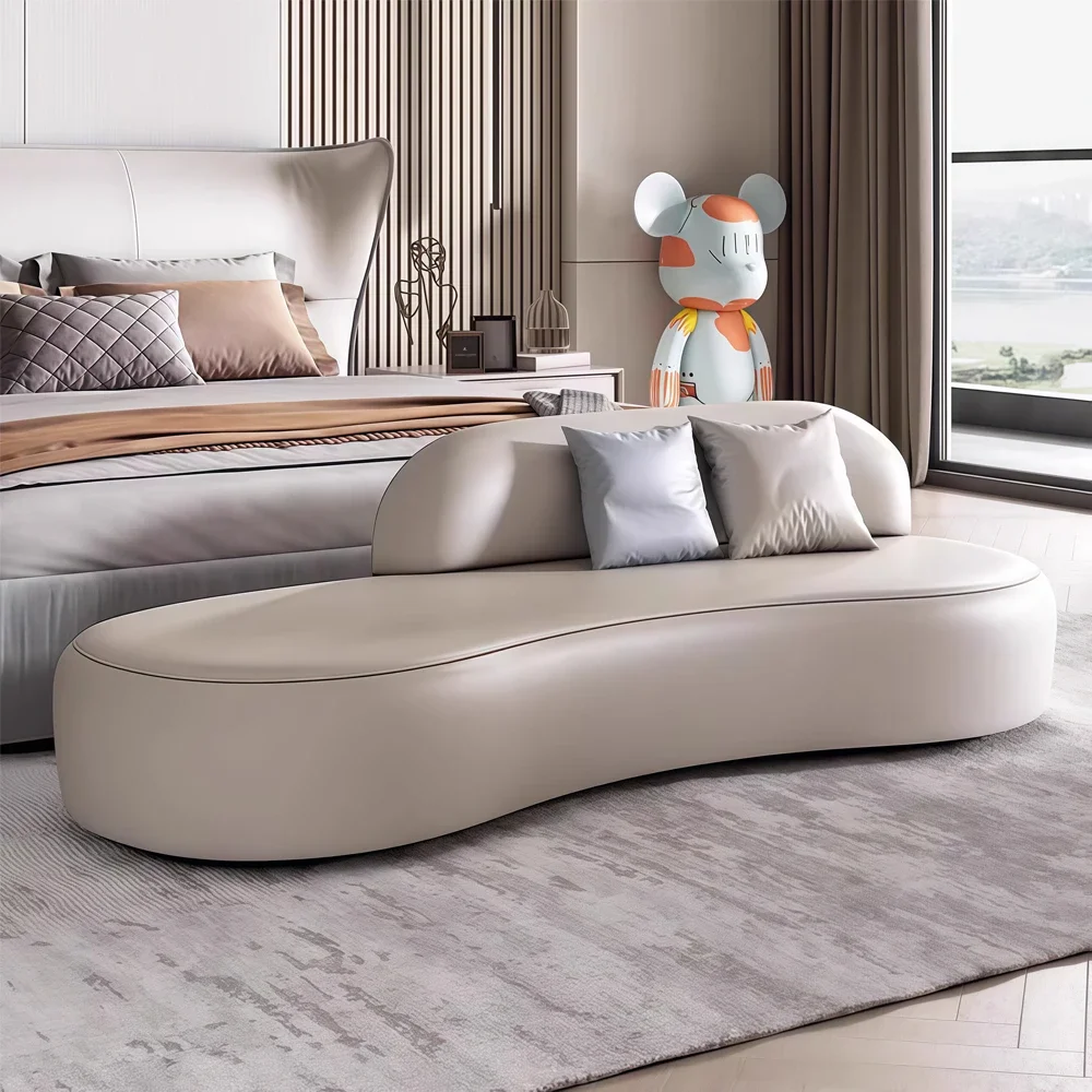 Minimalist Hotel Leather Chaise Lounge