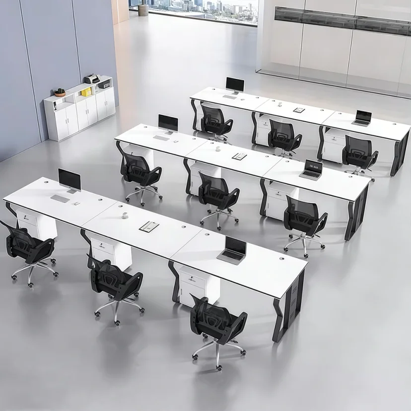 Modern Office Desk – Simple Design with Foot Pad