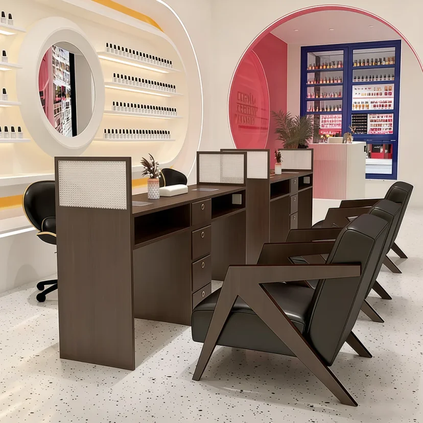 Classical Nail Table with High Side Panels and Vacuum