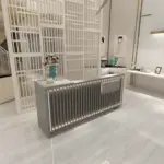 Simple Modern Company Front Desk - Maoters