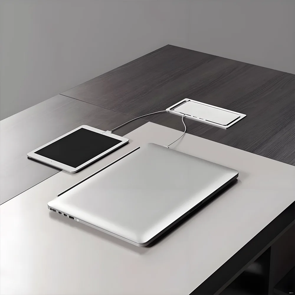 Minimalist Luxe Executive Desk - Maoters