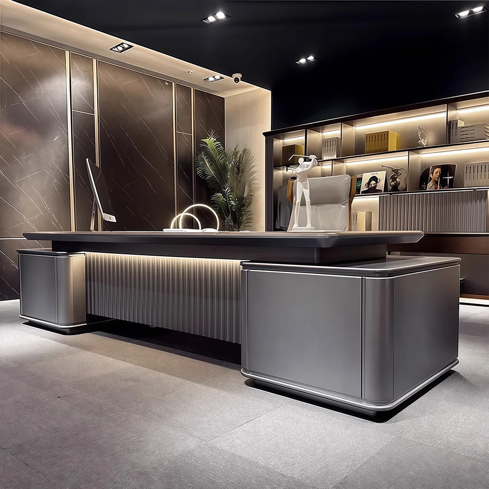 Modern Luxury Lacquered Executive Desk - Maoters