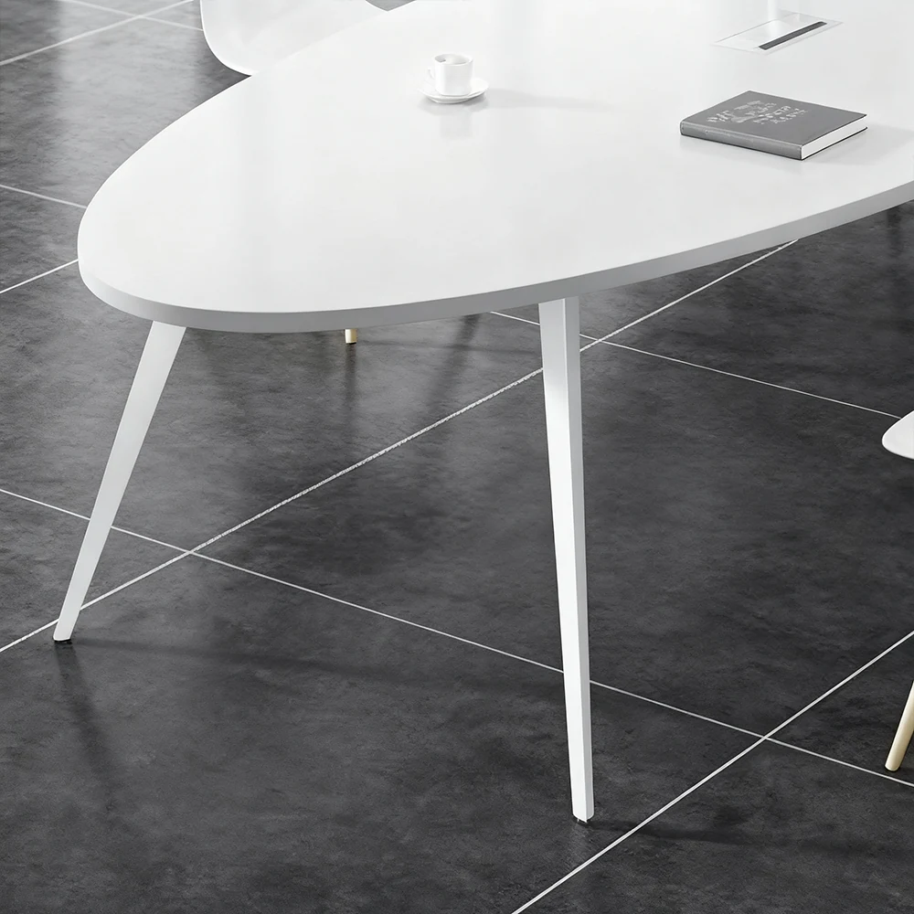 Stylish Oval Conference Table - Perfect for Meetings
