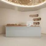 Simple Modern Bar Table - Maoters