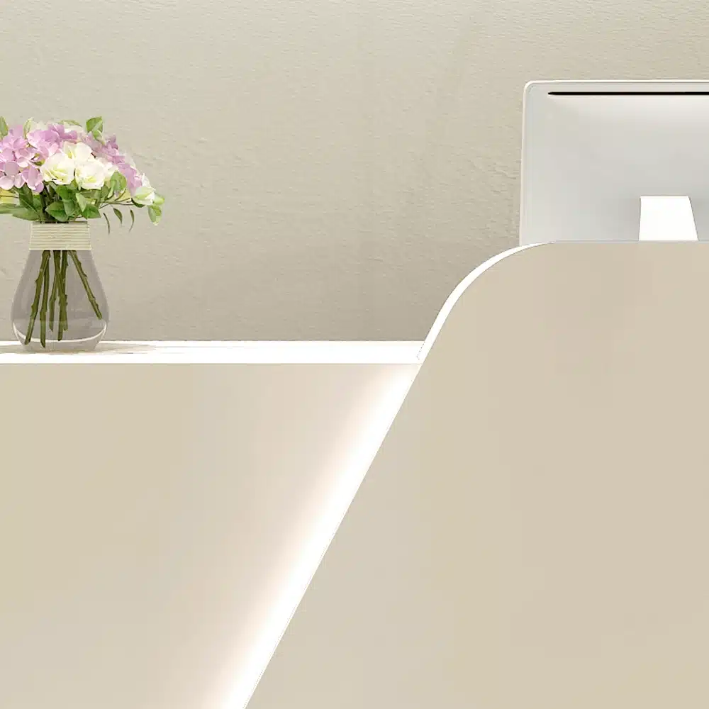 Modern Office Reception Desk in Premium White Lacquer Modern Office Reception Desk in Premium White Lacquer