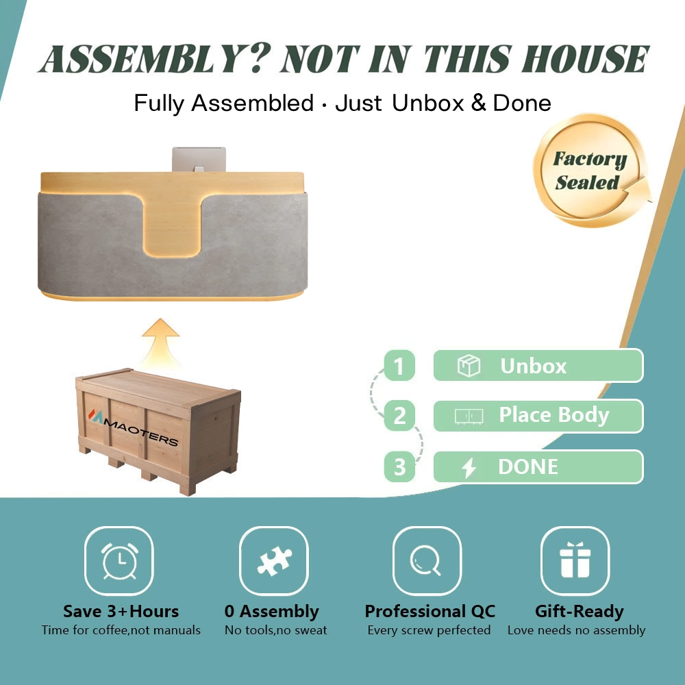 Small Boutique Counters - Modern Clothing Store Cash Desk