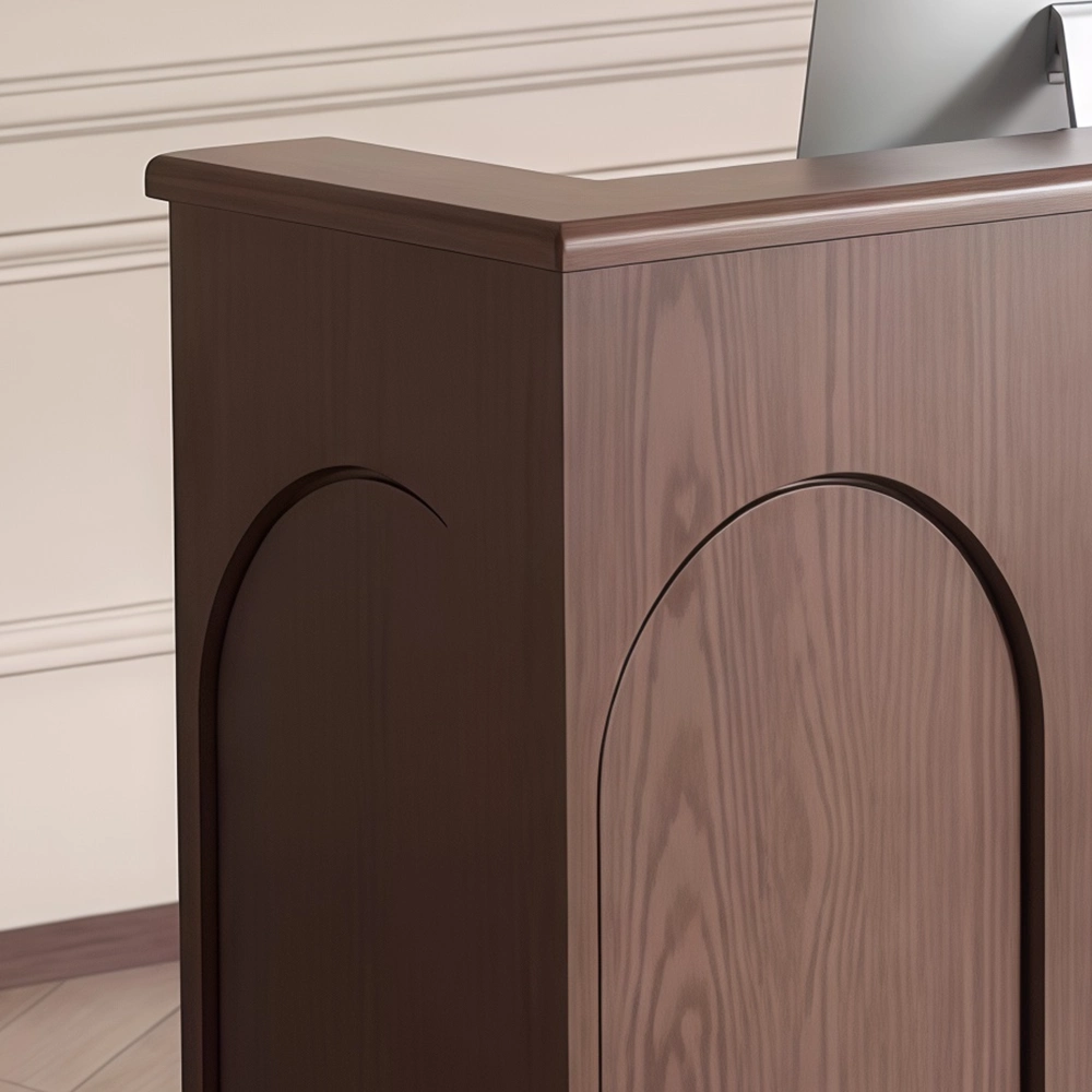 Vintage-style Light Luxury Reception Desk